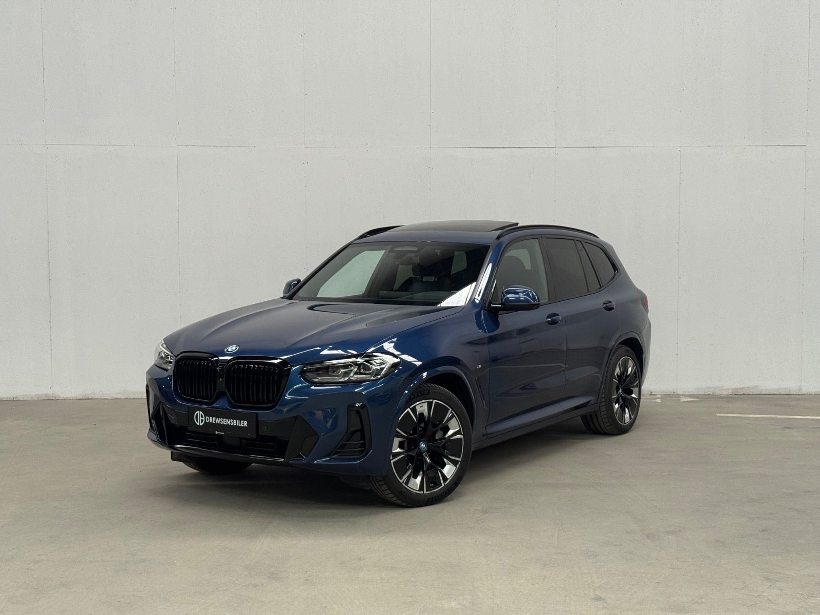 BMW iX3 Charged Plus M-Sport A