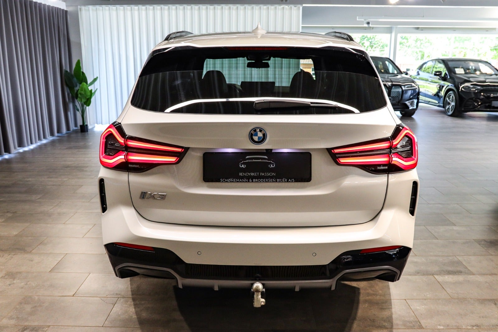 Billede af BMW iX3  Charged Plus M-Sport