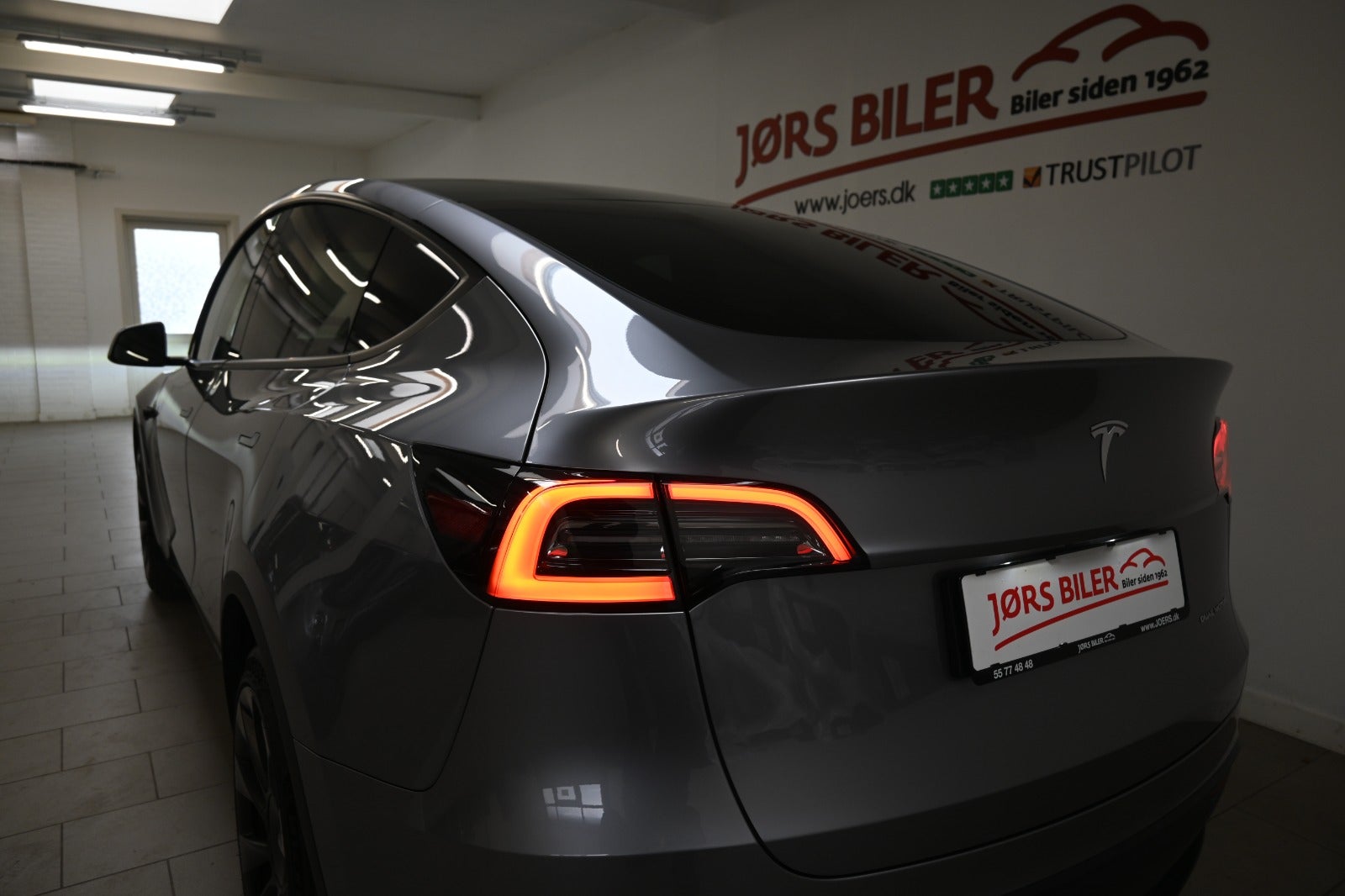 Tesla Model Y Long Range AWD