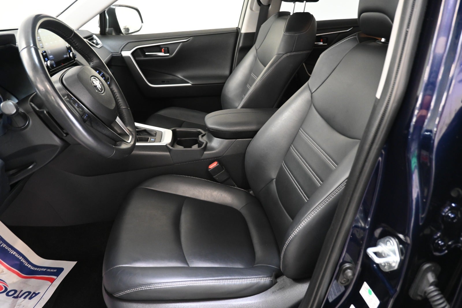 Toyota RAV4 Hybrid H3 Business MDS