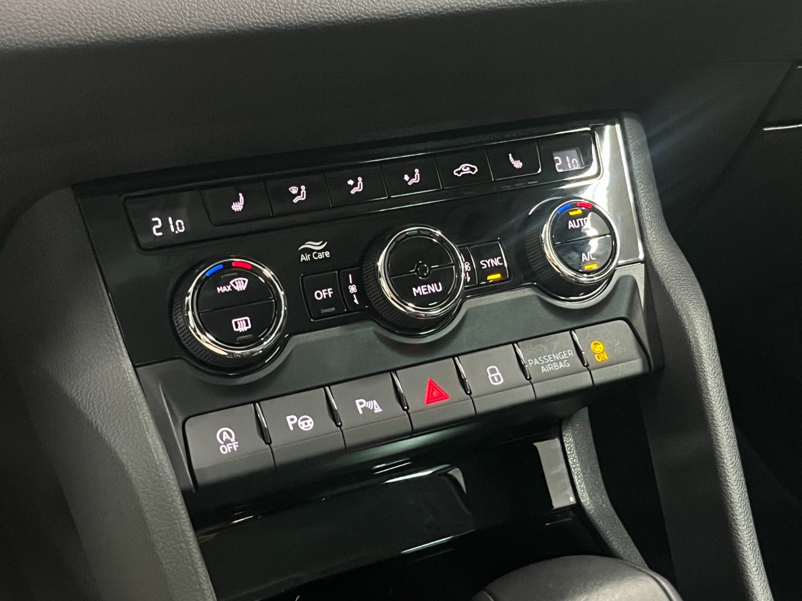 Billede af Skoda Karoq 1,5 TSi 150 Celebration DSG
