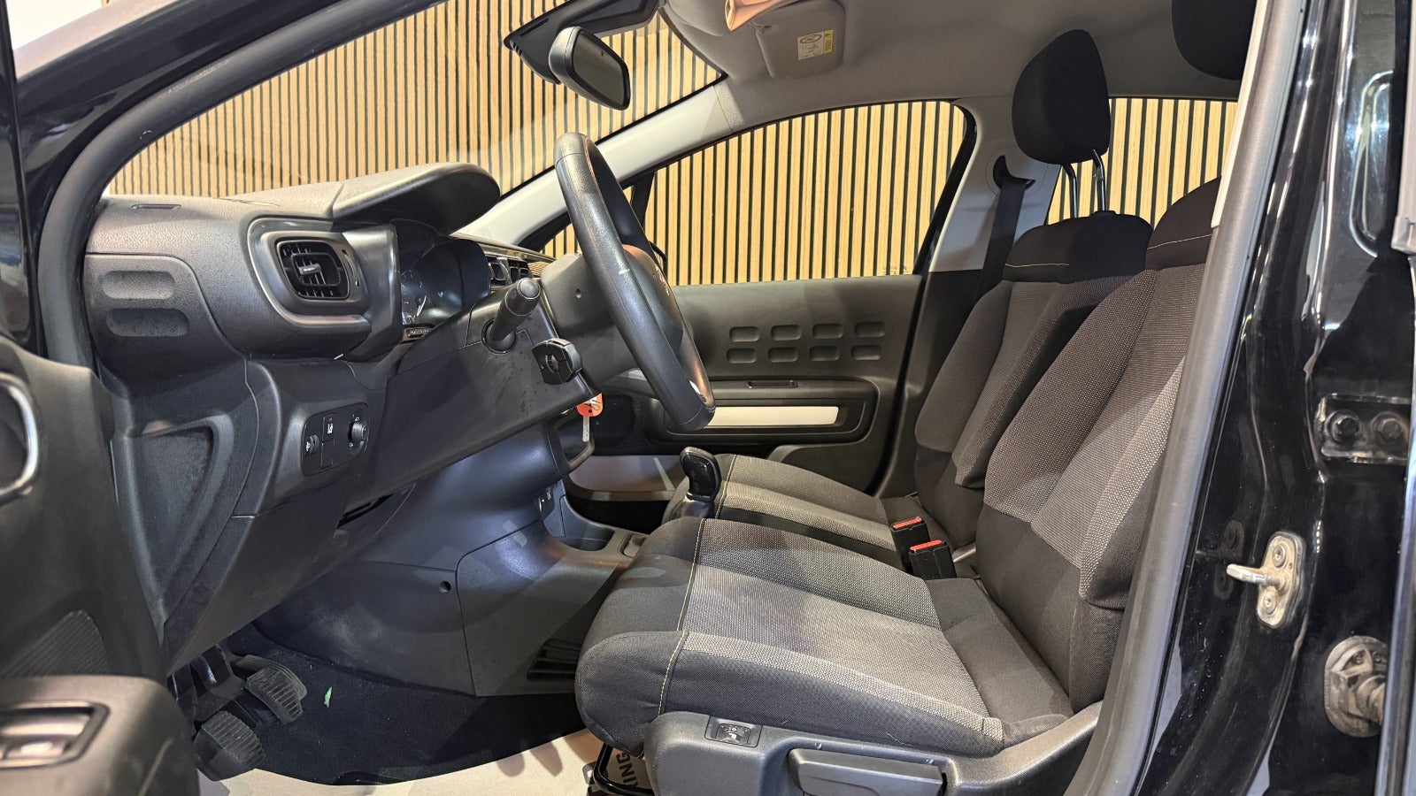 Billede af Citroën C3 1,6 BlueHDi 100 Iconic