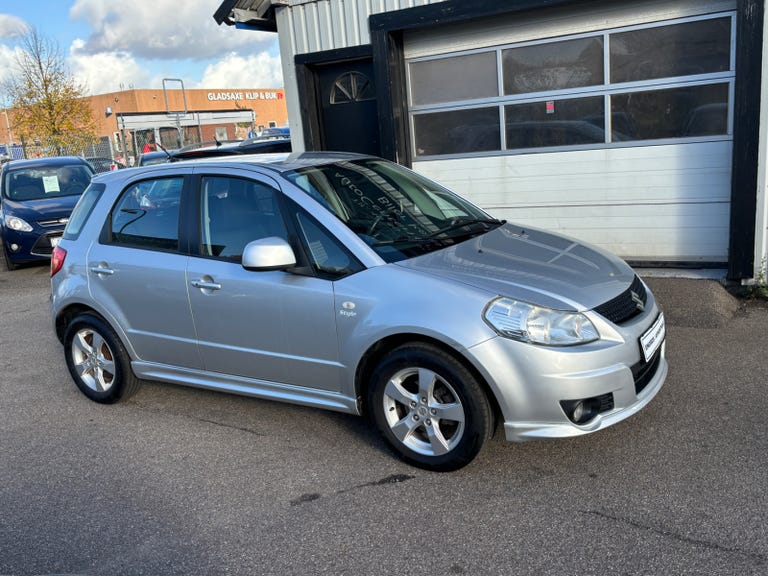 Suzuki SX4 CombiBack Style