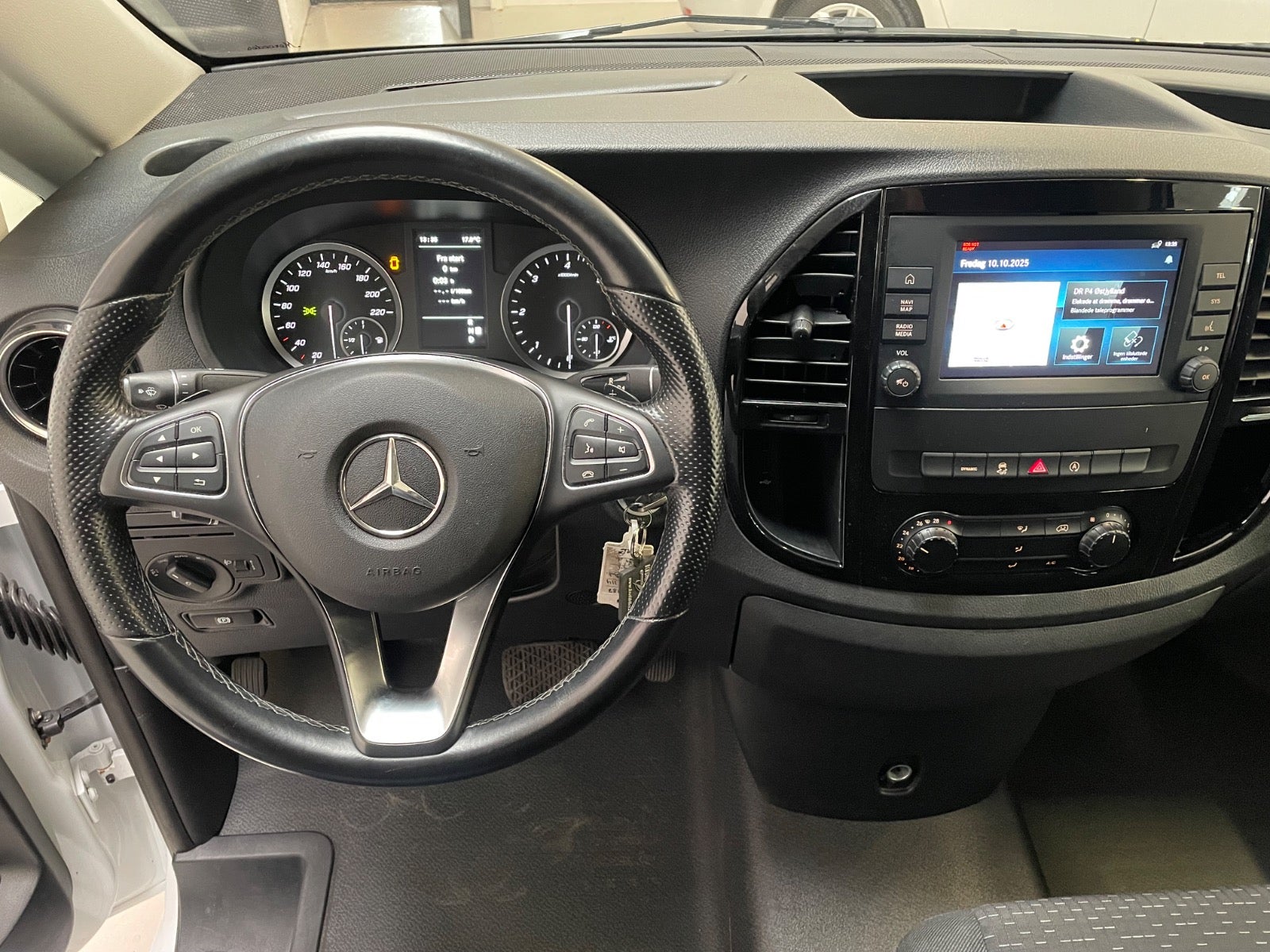 Billede af Mercedes Vito 114 2,0 CDi Kassevogn aut. XL RWD