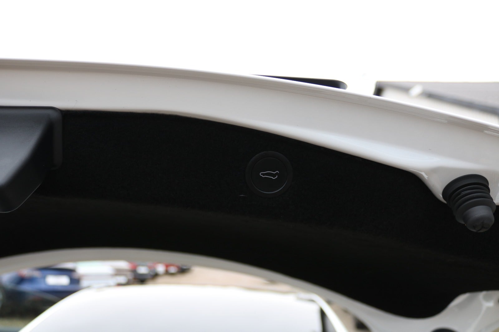 Tesla Model 3 RWD
