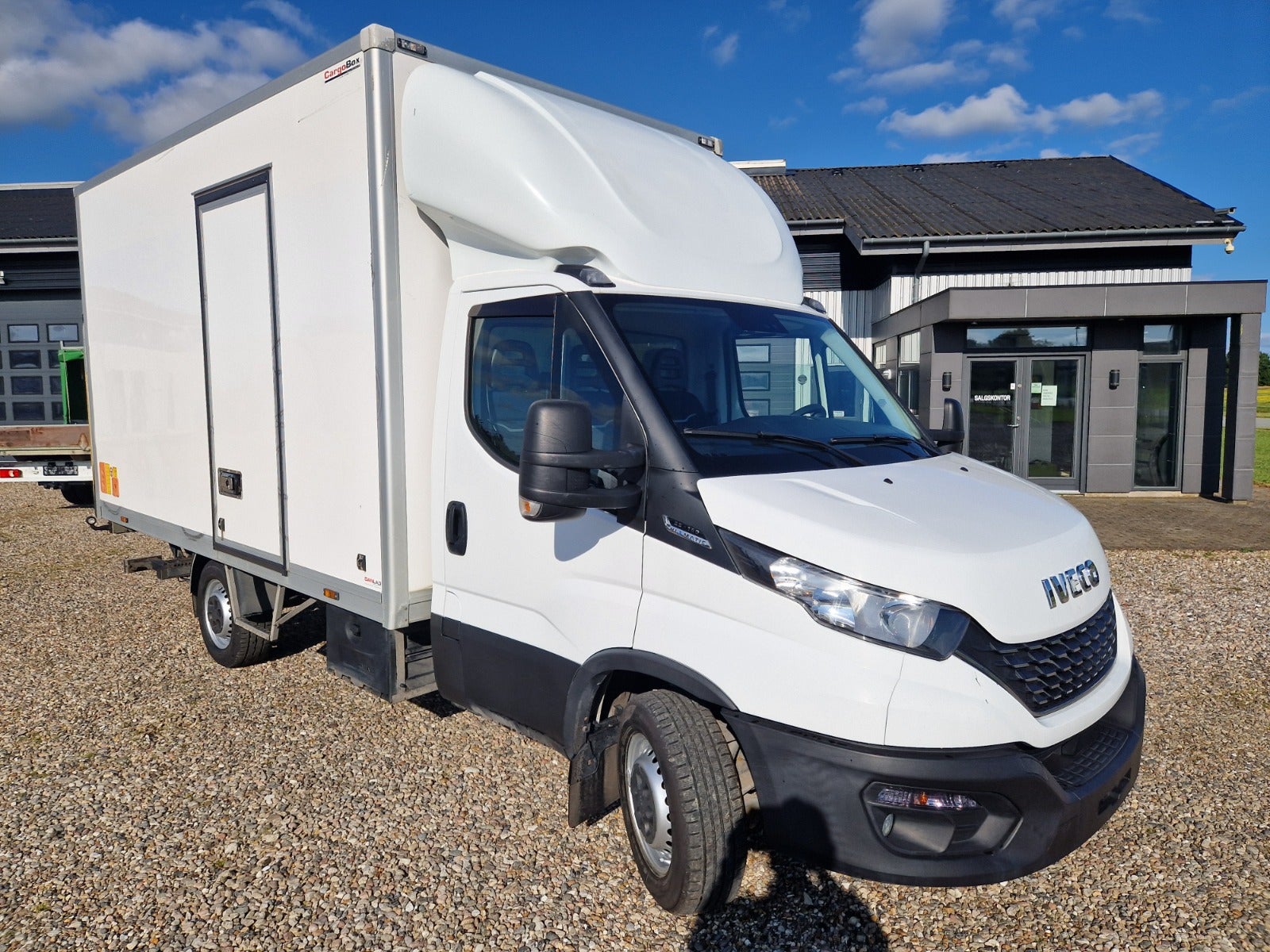 Billede af Iveco Daily 2,3 35S14 Alukasse m/lift