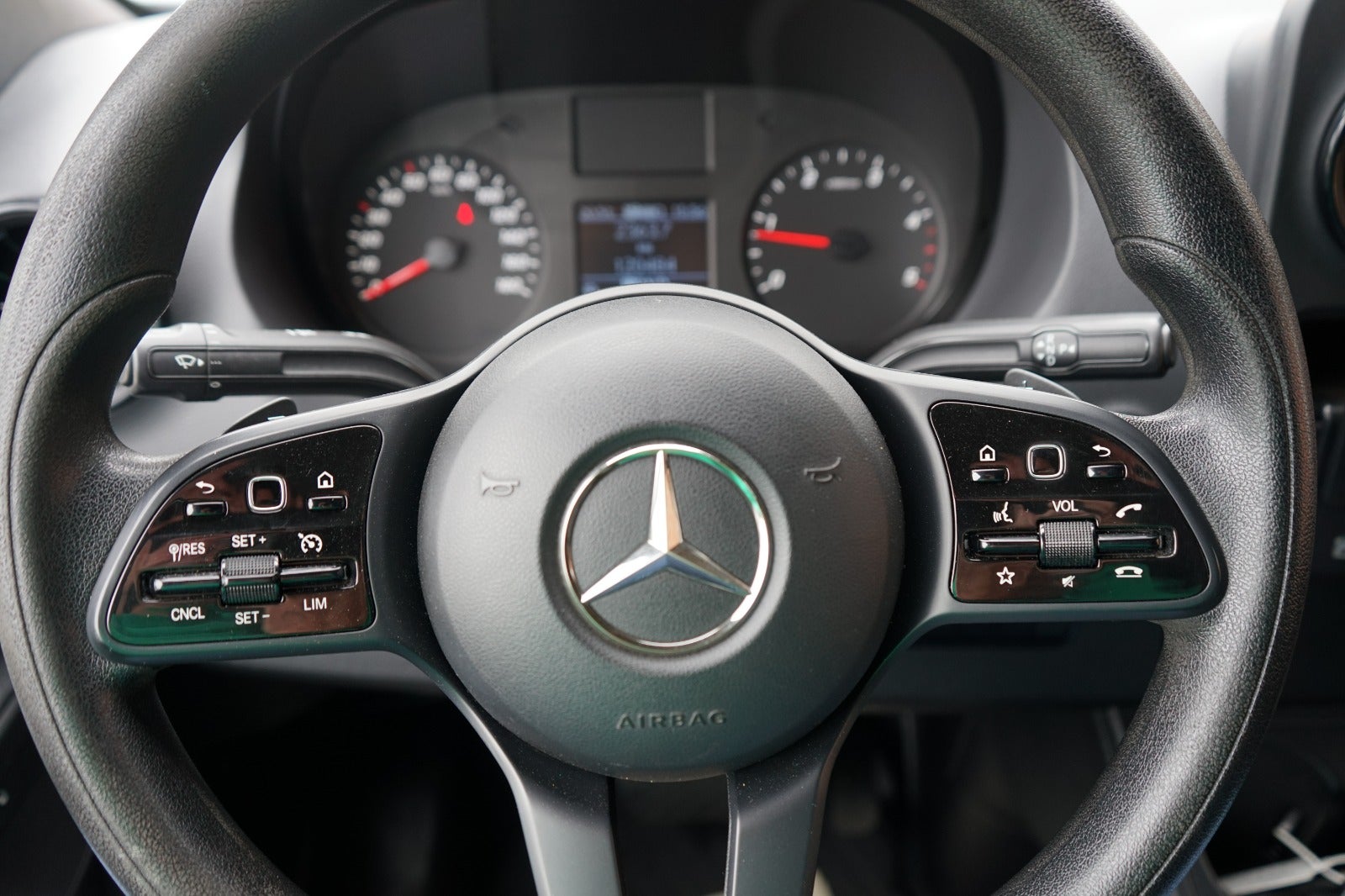 Billede af Mercedes Sprinter 316 2,2 CDi A2 Kassevogn aut. RWD