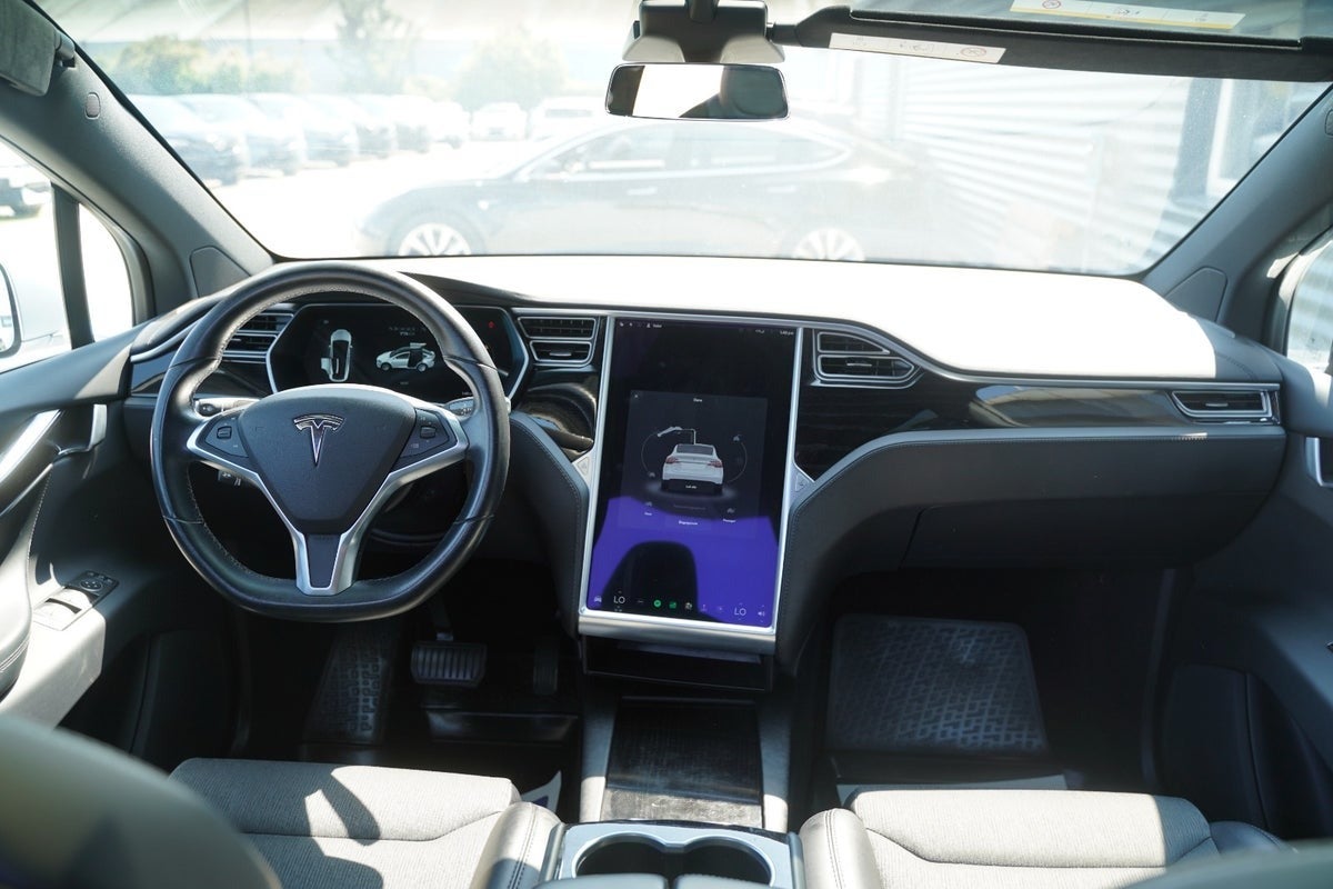 Billede af Tesla Model X  75D