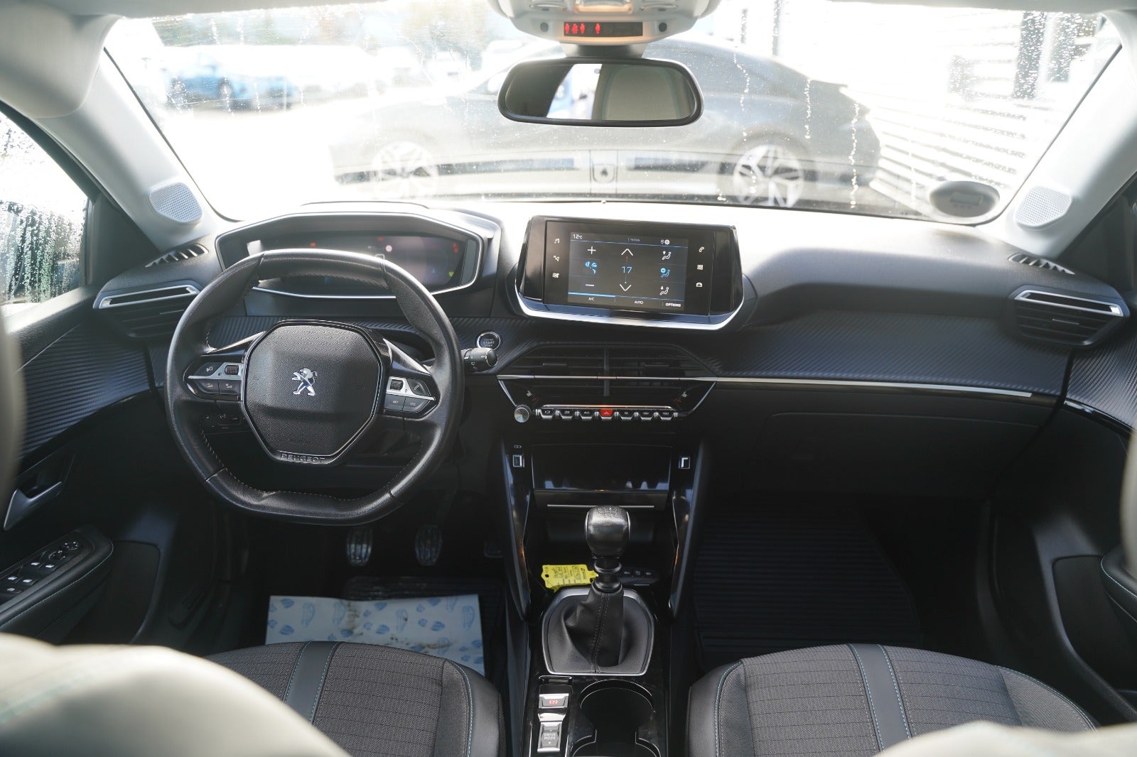 Billede af Peugeot 208 1,5 BlueHDi 100 Allure Sky