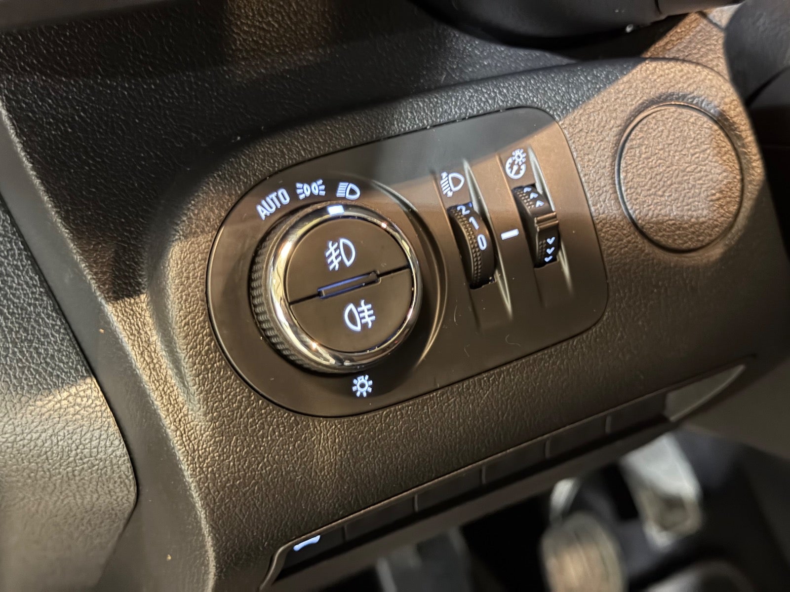 Opel Combo D 102 Enjoy+ L1V1