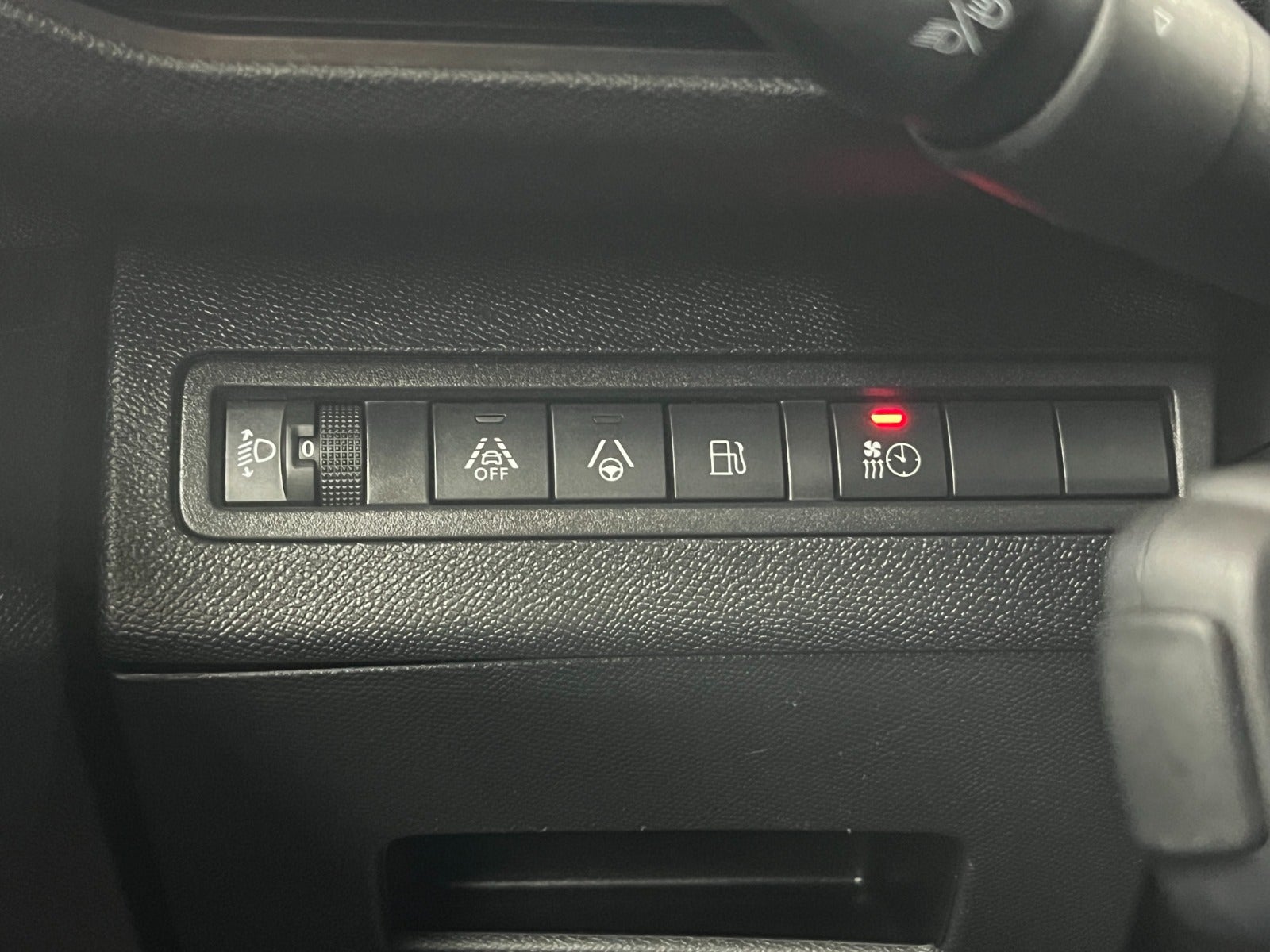 Billede af Peugeot 3008 1,6 Hybrid Allure Pack LTD EAT8