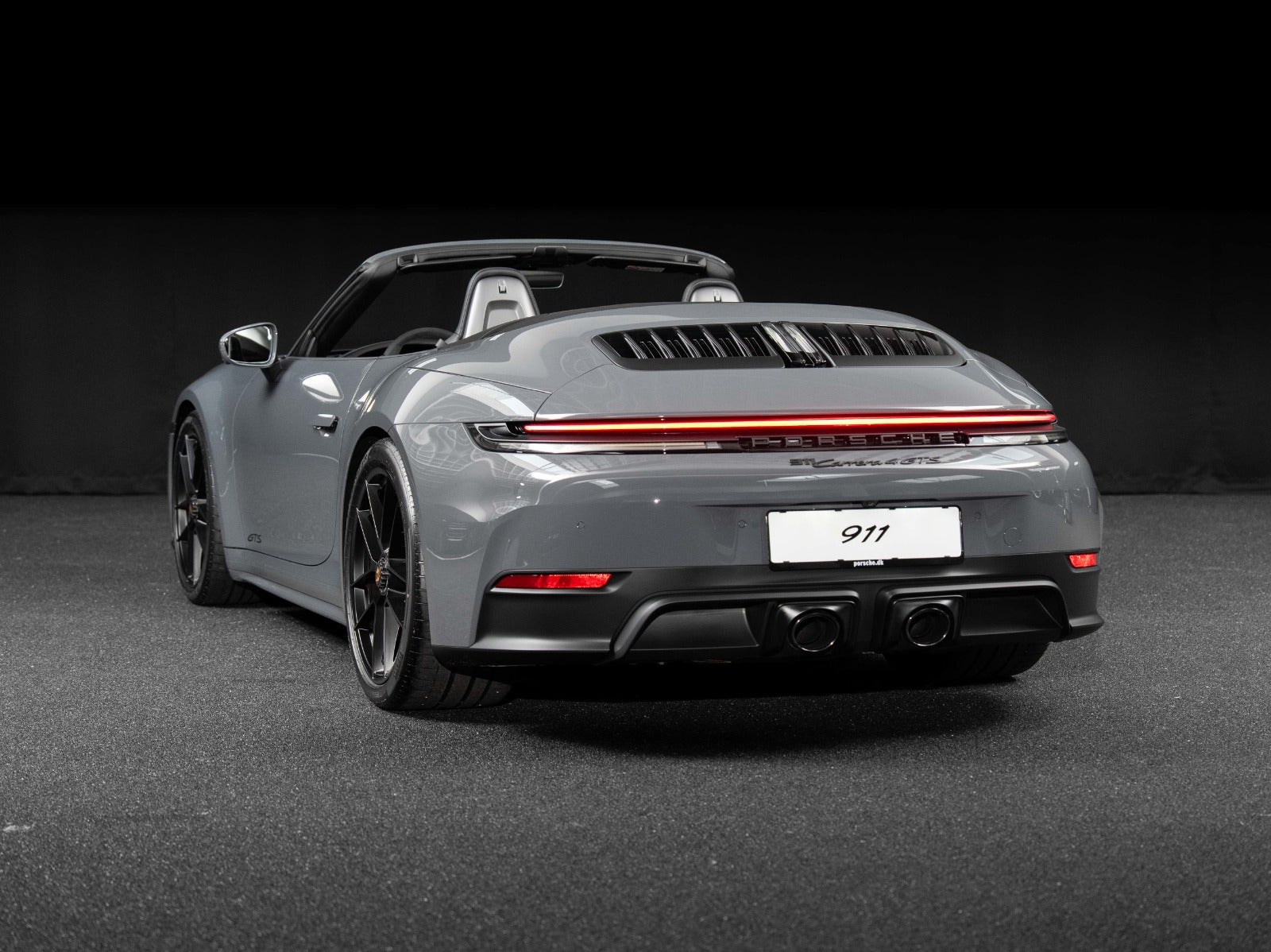 Gallery image 2 of 18