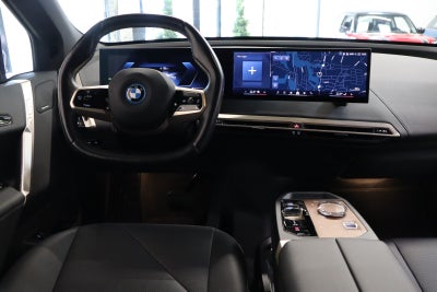 BMW iX xDrive40 Fully Charged