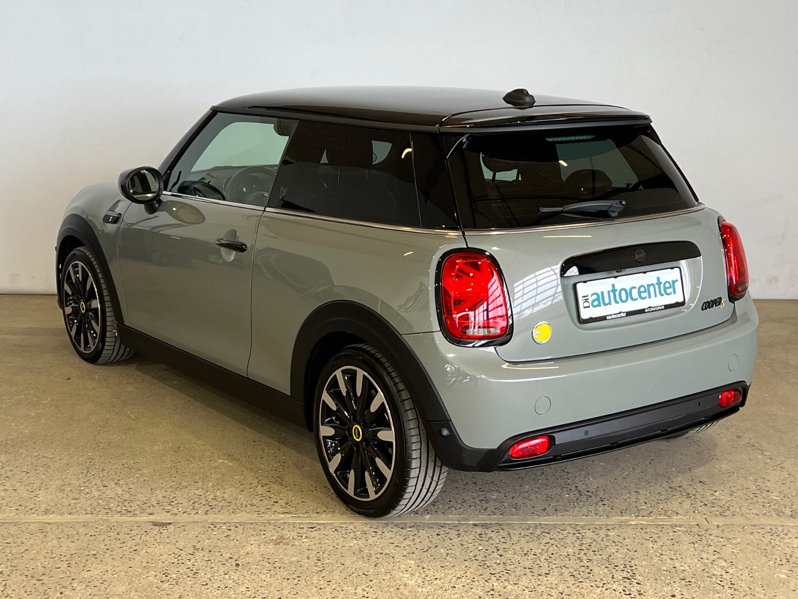 MINI Cooper SE Yours Trim
