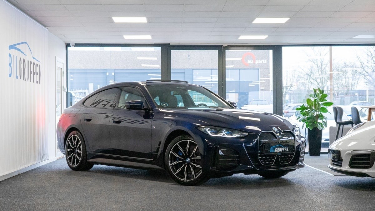 BMW i4  eDrive35 M-Sport