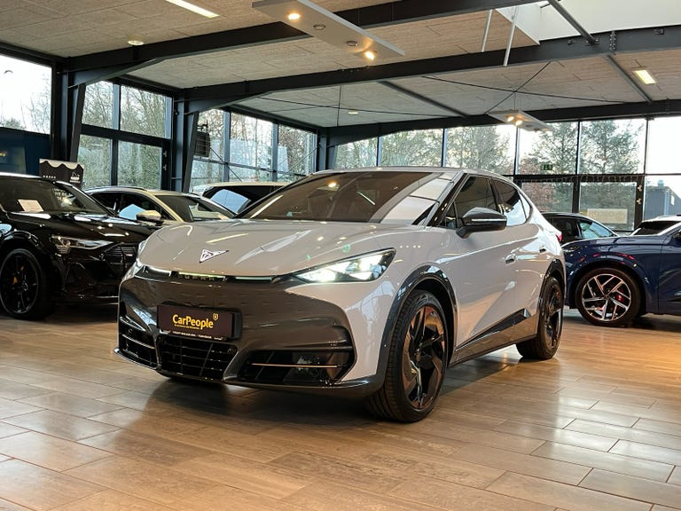 Cupra Tavascan VZ Adrenaline