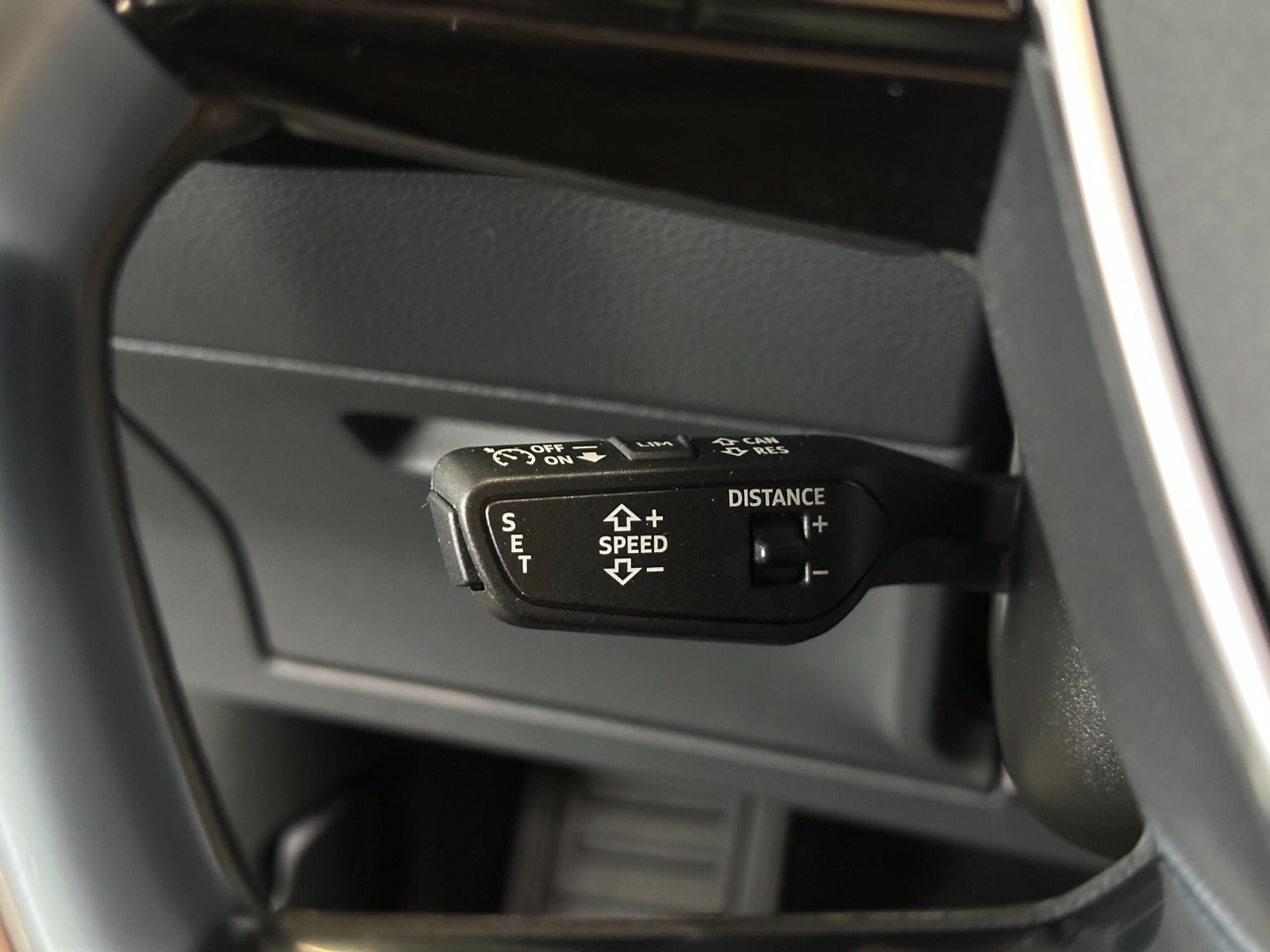 Audi Q8 e-tron 55 Sportback quattro 5d - 15