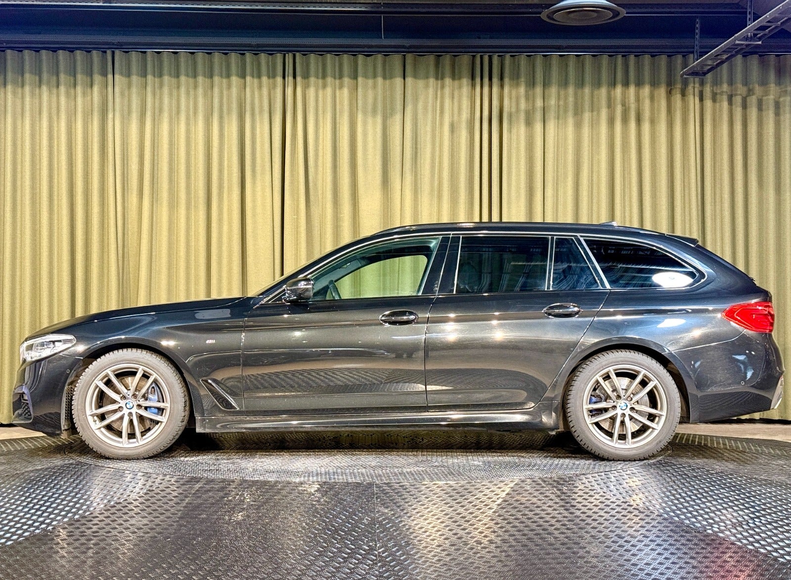 Billede af BMW 530d 3,0 Touring M-Sport aut.