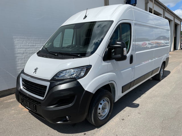 Peugeot Boxer 335