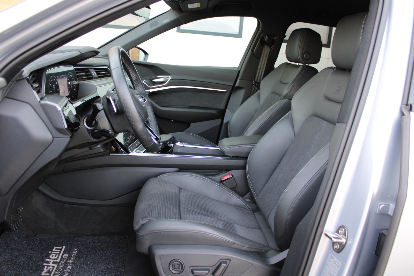 Audi e-tron S-line quattro