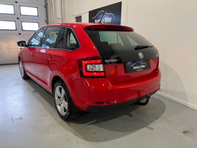 Skoda Rapid TSi 110 Ambition Spaceback