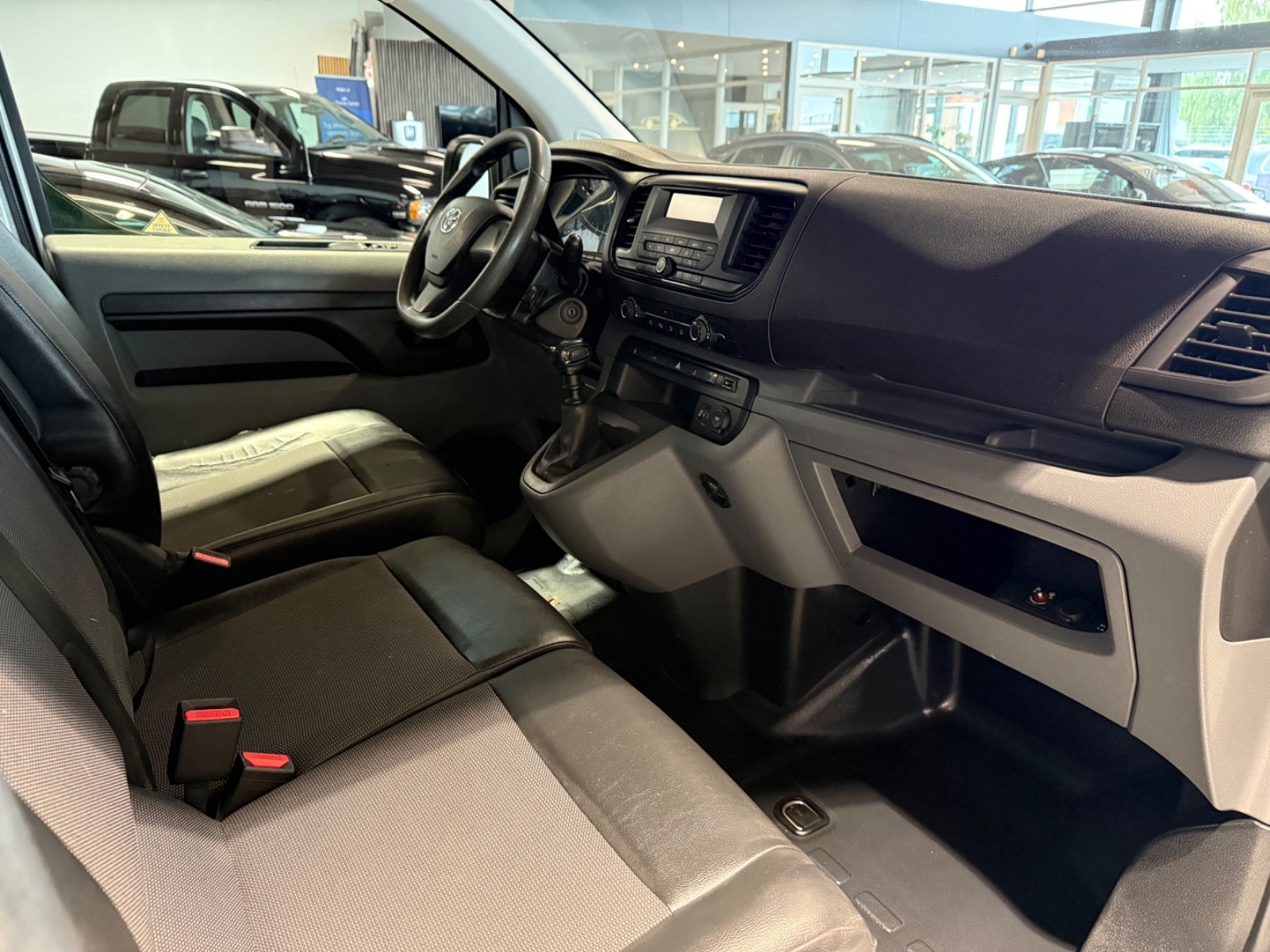 Billede af Toyota ProAce 2,0 D 120 Long Comfort