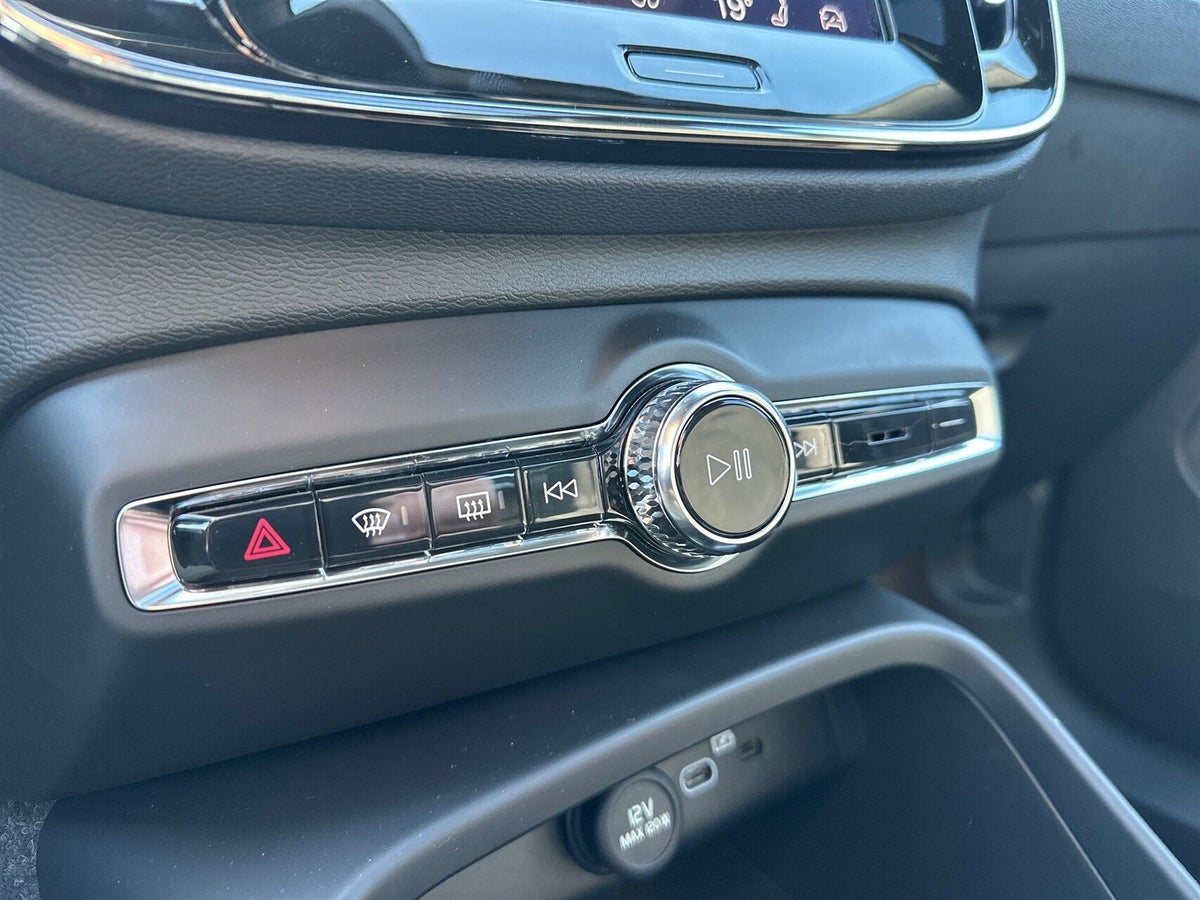 Volvo EX40 Extended Range Black Edition Excess billede 20