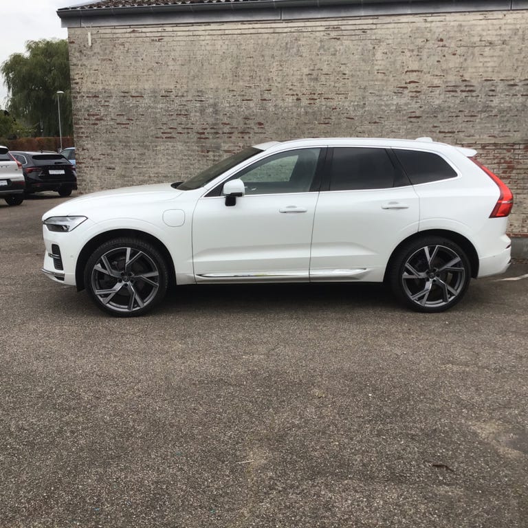 Volvo XC60 T8 ReCharge Plus Bright aut. AWD