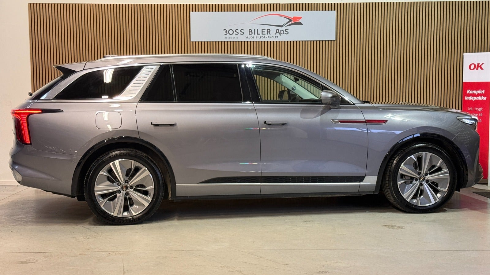 Billede af Hongqi E-HS9 99 Exclusive