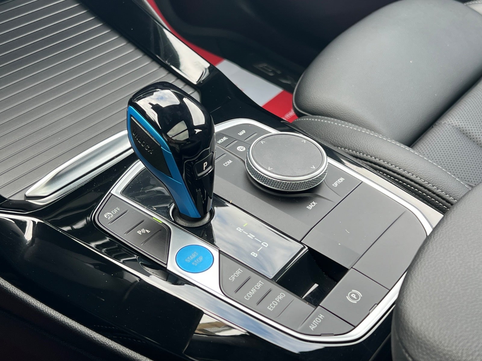 BMW iX3 Charged M-Sport