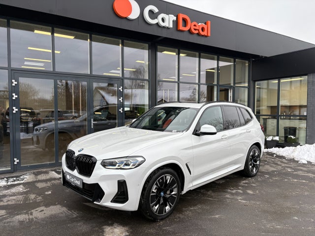 BMW iX3 billede