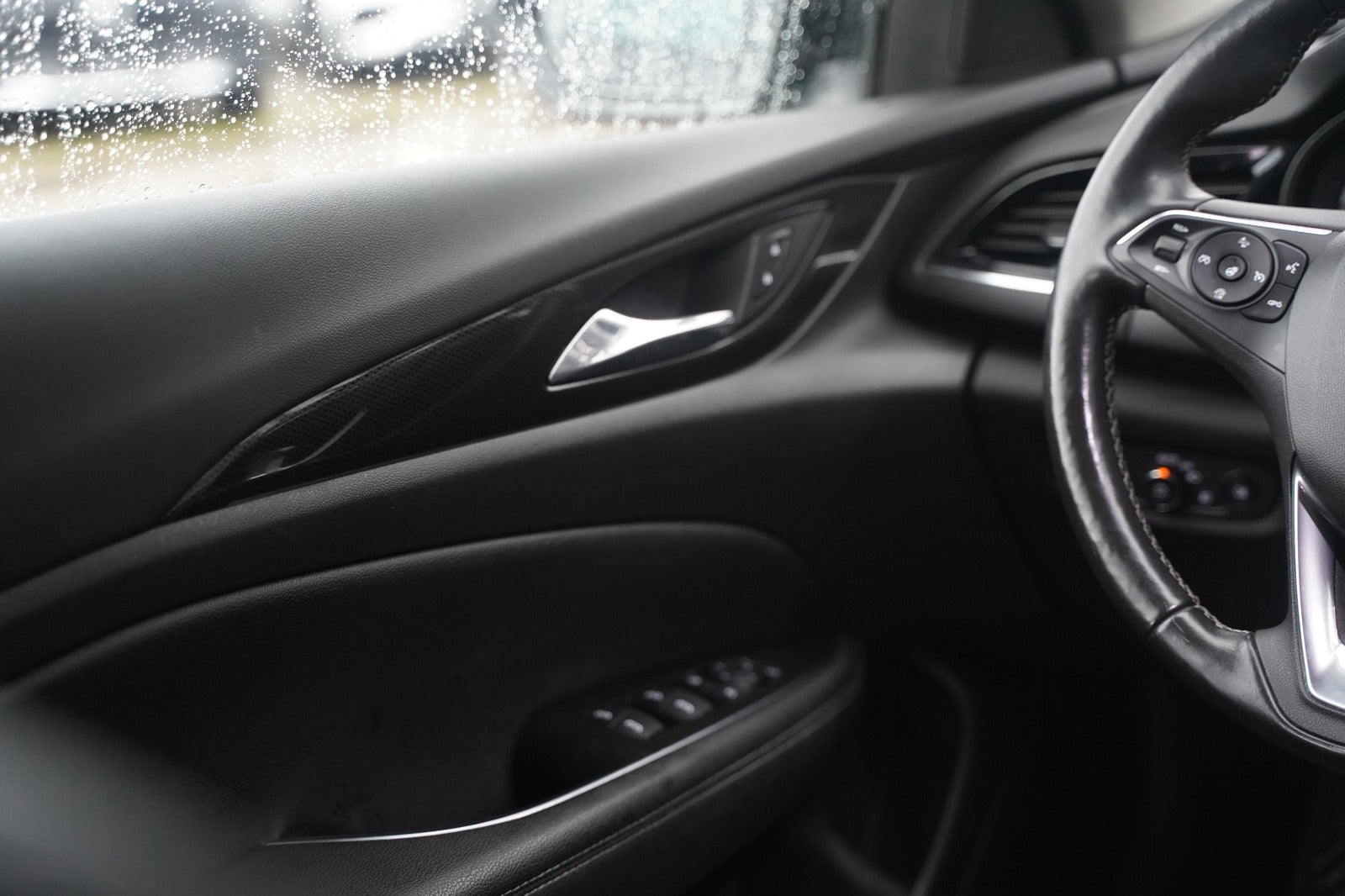 Billede af Opel Insignia 1,5 T 165 Impress Grand Sport