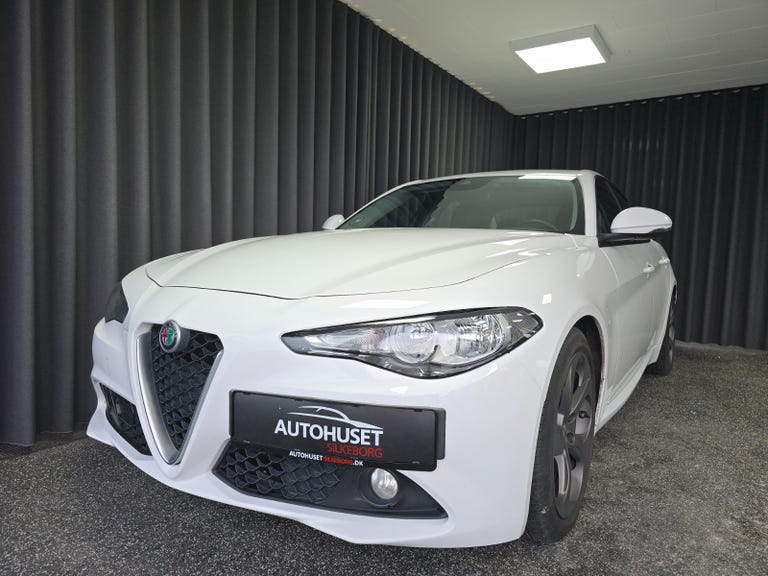 Alfa Romeo Giulia T 200 Super aut.