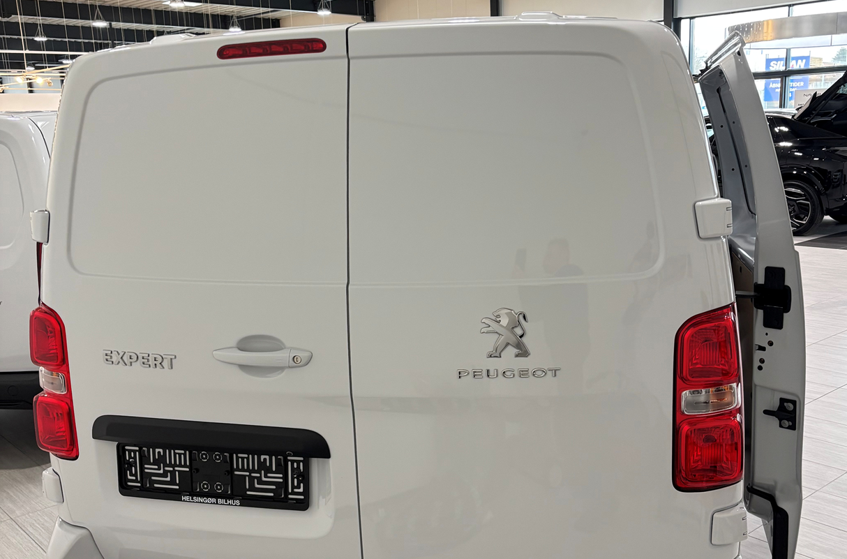 Billede af Peugeot Expert 2,0 BlueHDi 177 L3 Premium EAT8 Van