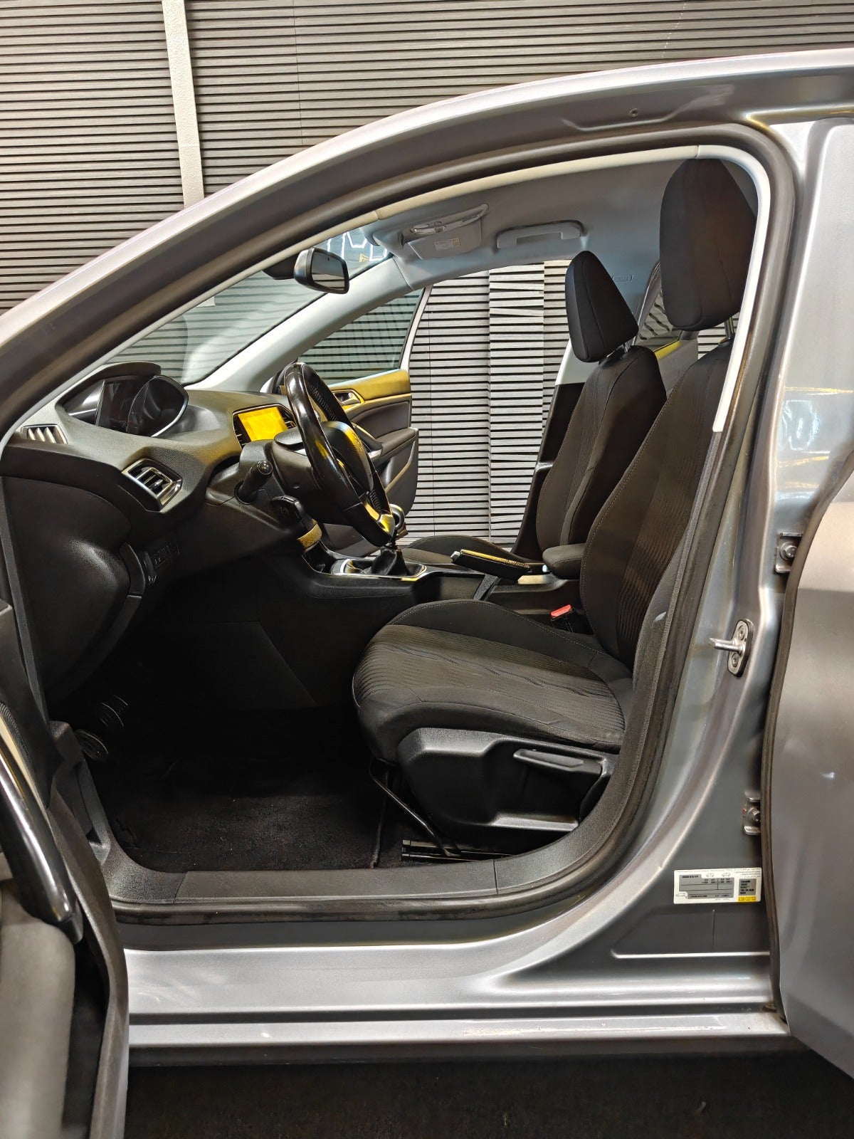 Billede af Peugeot 308 1,6 BlueHDi 120 Active SW