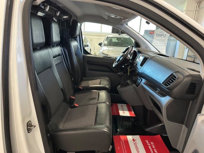 Toyota ProAce D 115 Medium Comfort