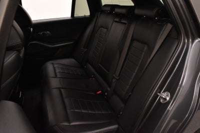 BMW 330d Touring M-Sport xDrive aut.