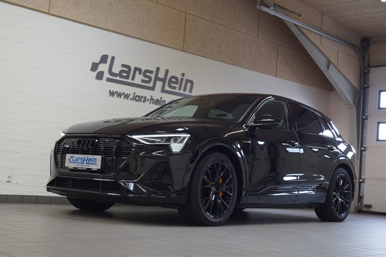 Audi e-tron Black Edition S-line quattro