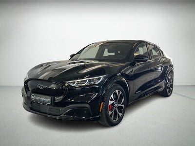 Ford Mustang Mach-E 88 Extended Range AWD 5d