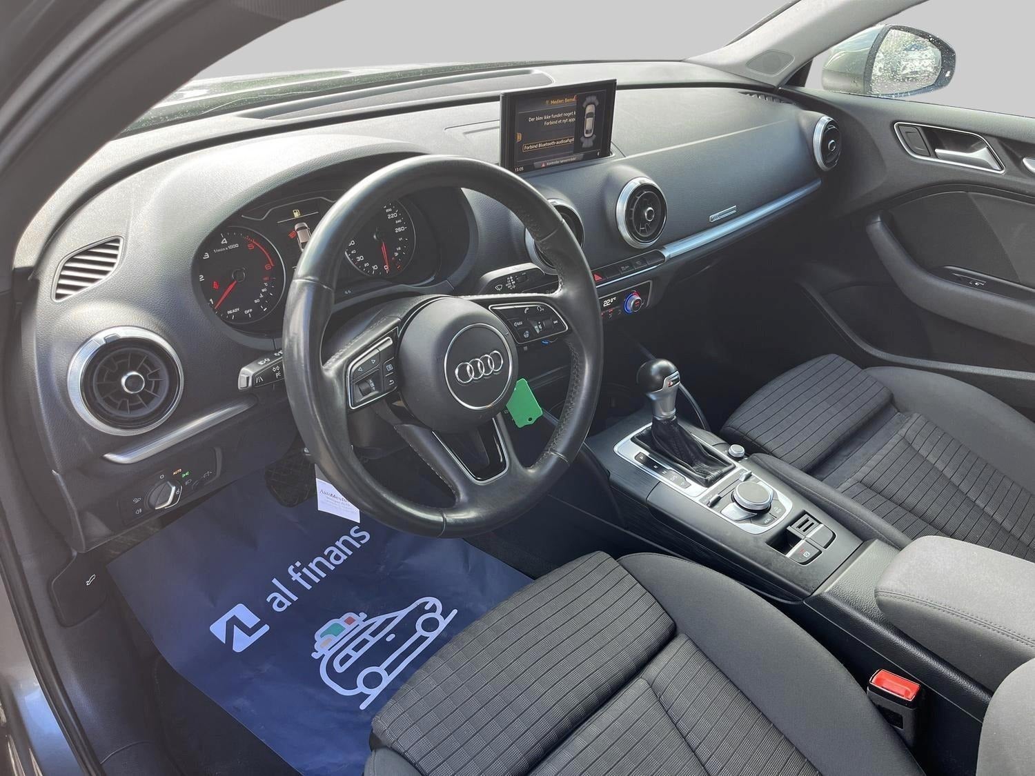 Billede af Audi A3 35 TDi S-line S-tr.