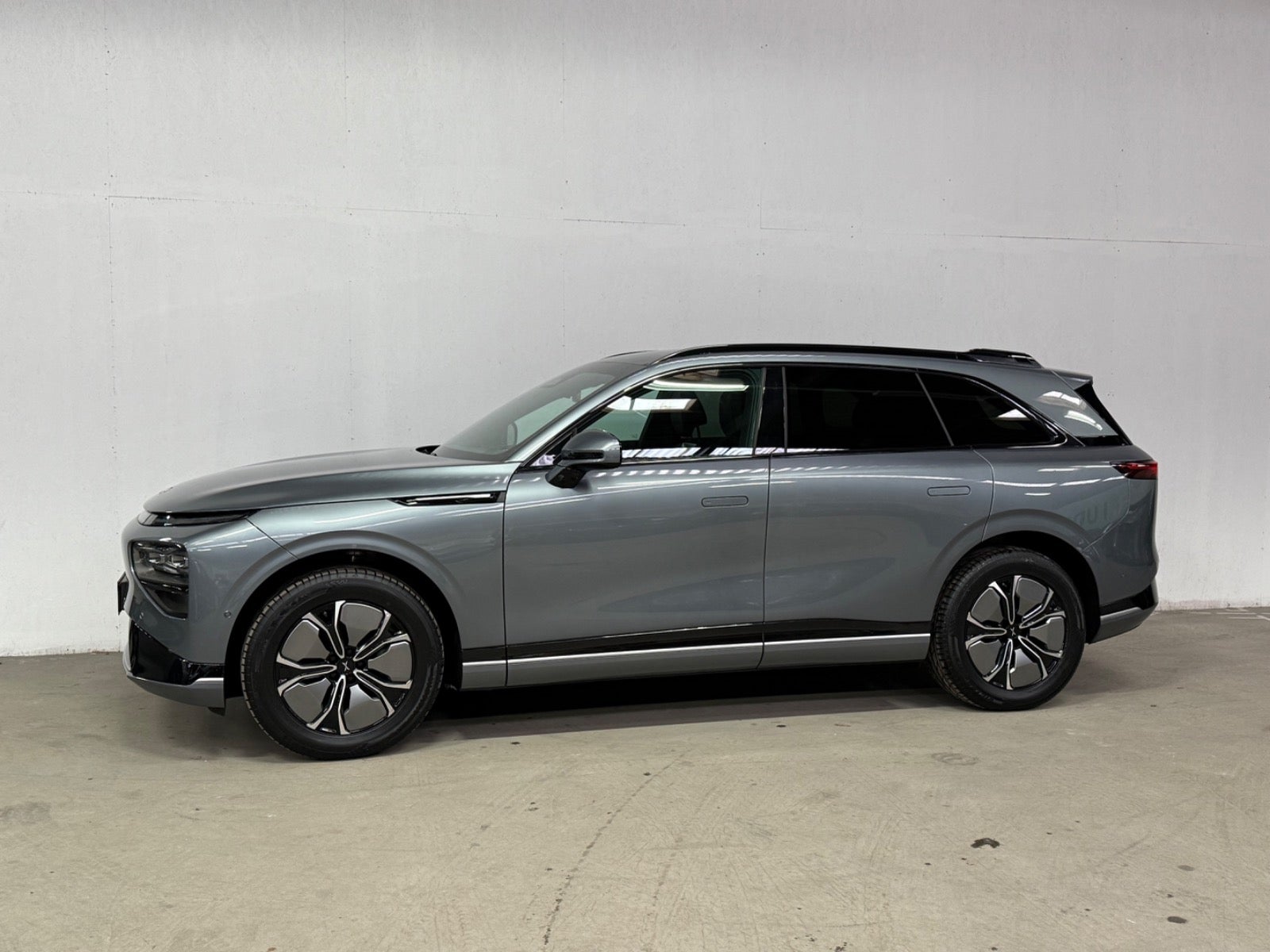 Xpeng G9 Standard Range A