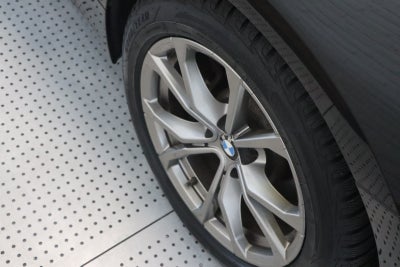 BMW 330e Touring Sport Line aut.