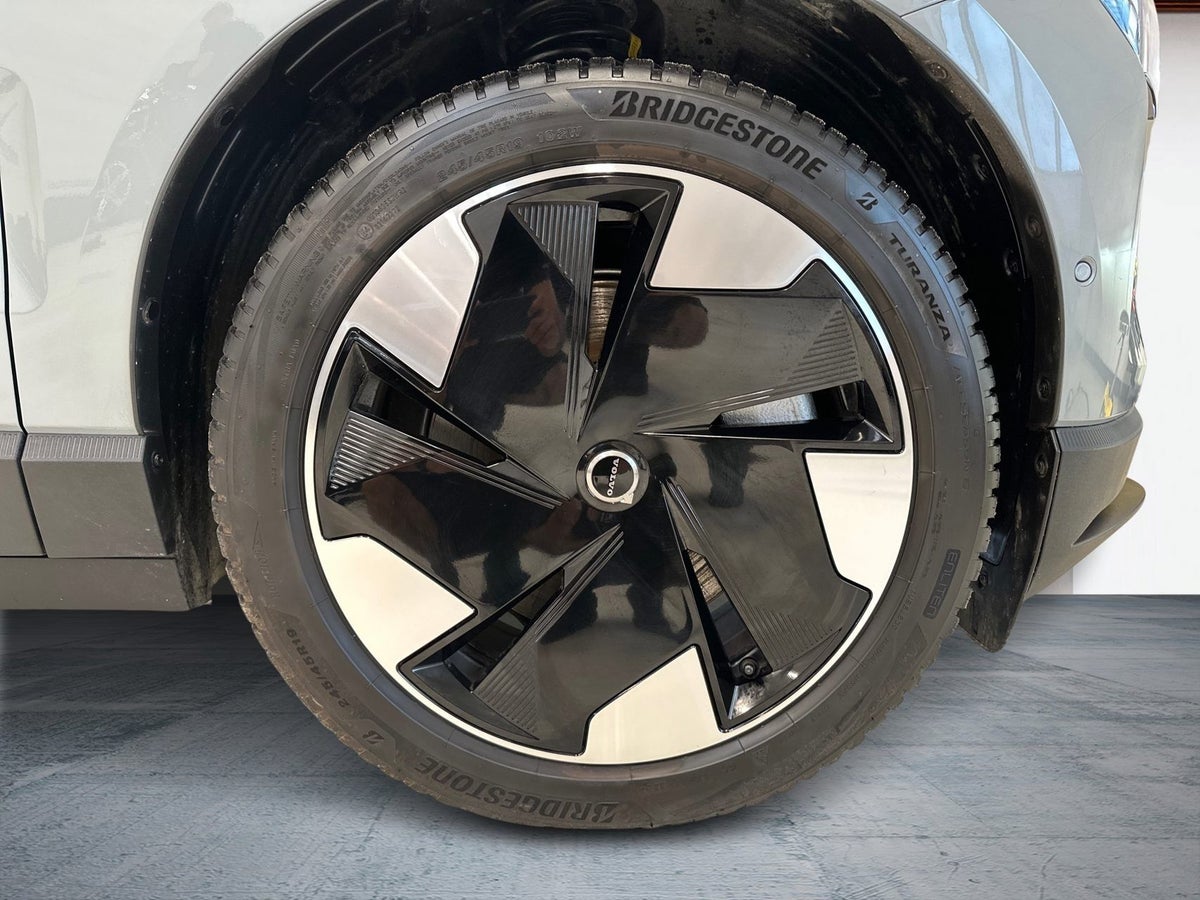 Volvo EX30 Extended Range Ultra billede 9