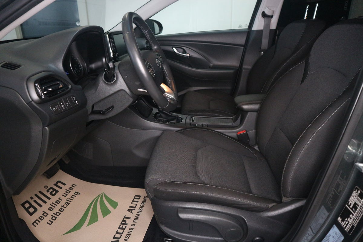 Hyundai i30 T-GDi Essential stc. DCT
