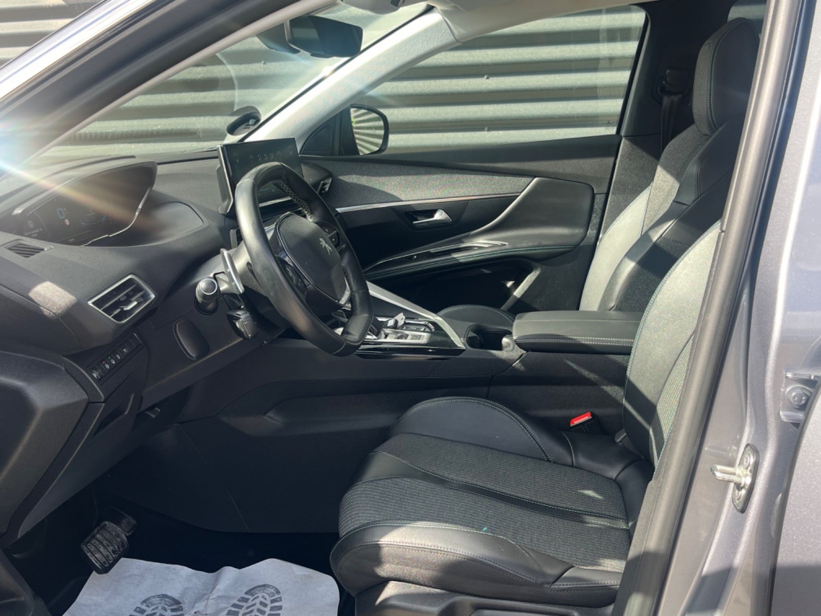 Billede af Peugeot 3008 1,6 Hybrid Allure Pack EAT8