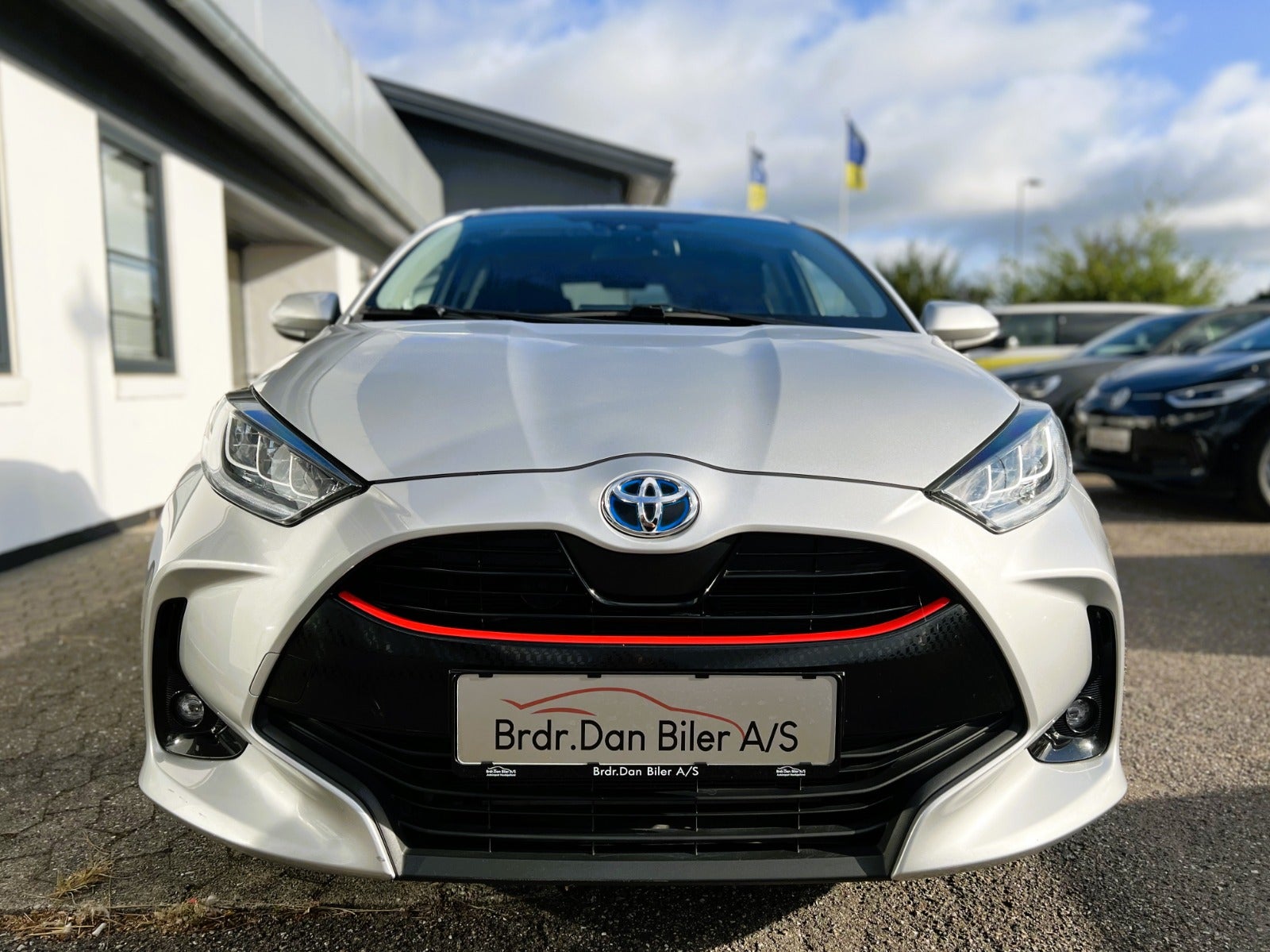Billede af Toyota Yaris 1,5 Hybrid H3 Smart Design e-CVT