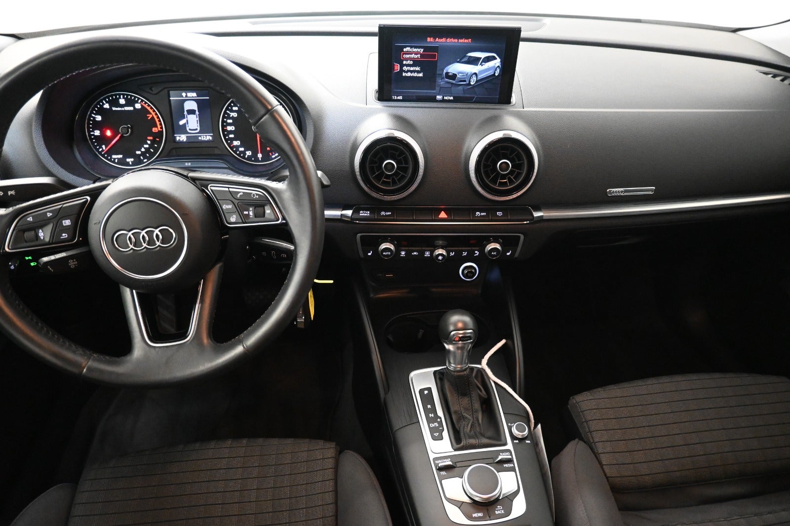 Audi A3 TFSi S-line Sportback S-tr.