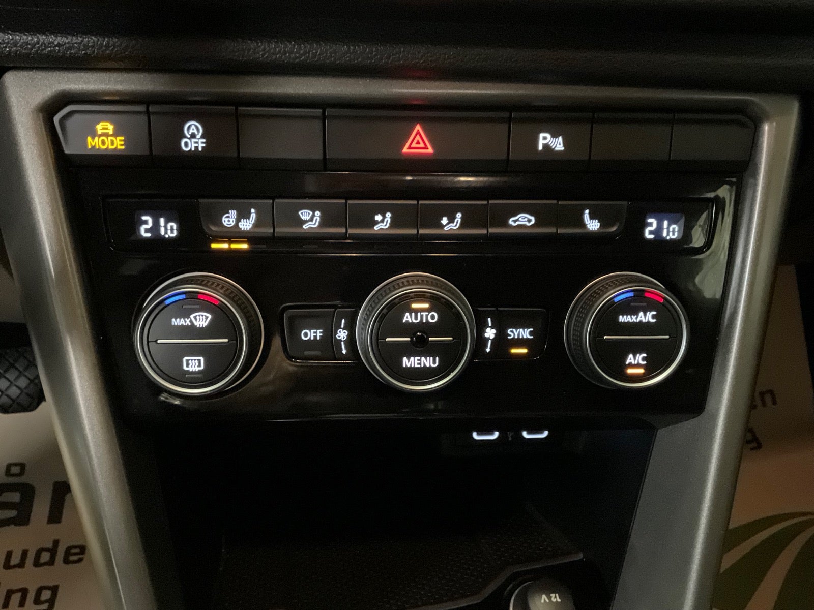 VW T-Roc 1,0 TSi 110 Style 5d - 16