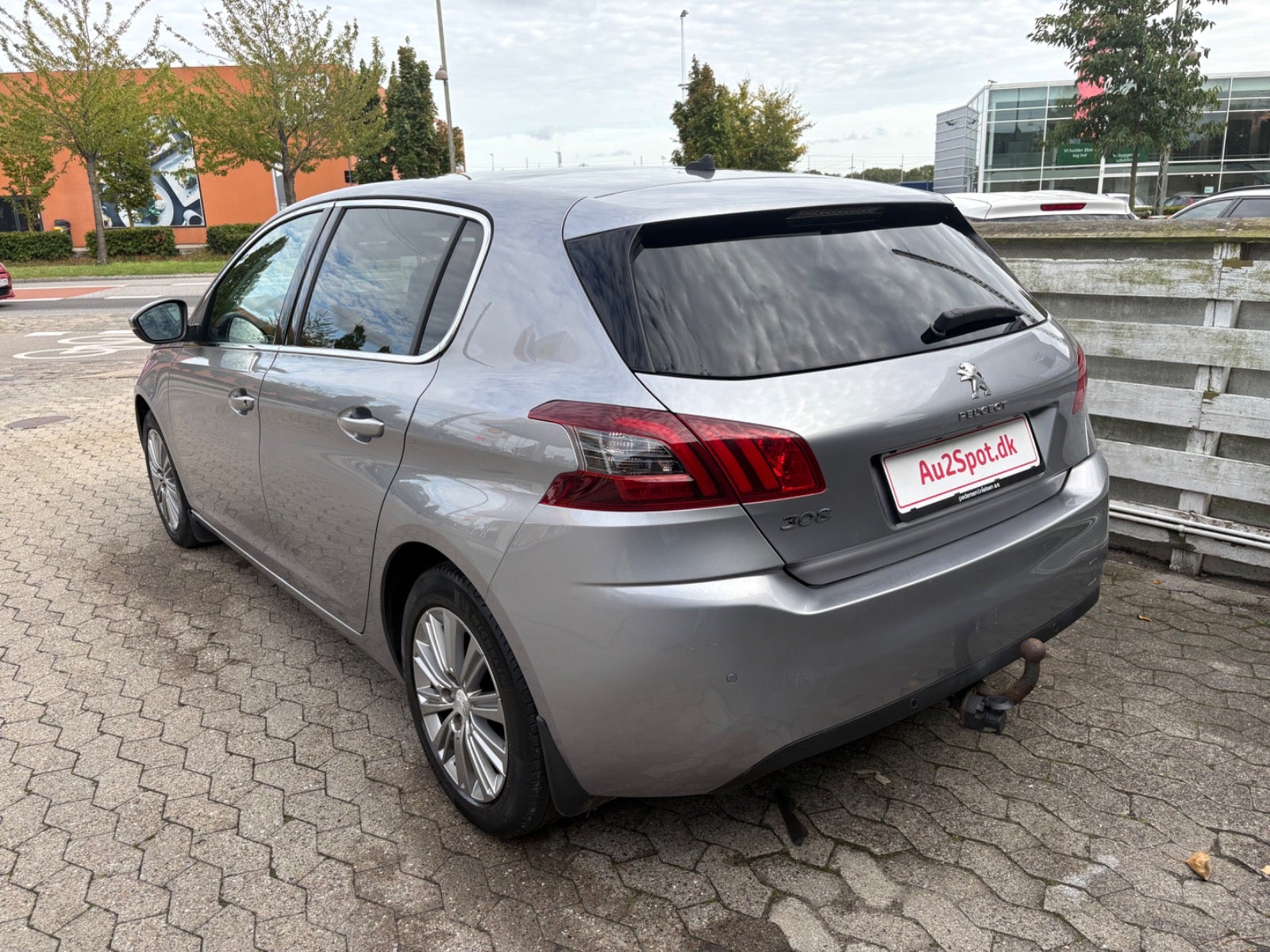 Peugeot 308 BlueHDi 120 Allure Sky