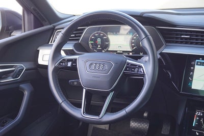 Audi Q8 e-tron S-line quattro